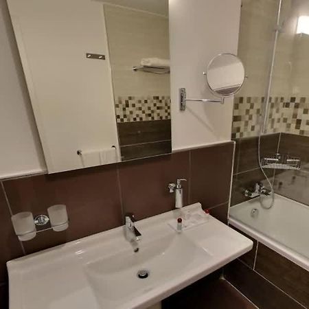 Hotel Hani Algiers Luaran gambar